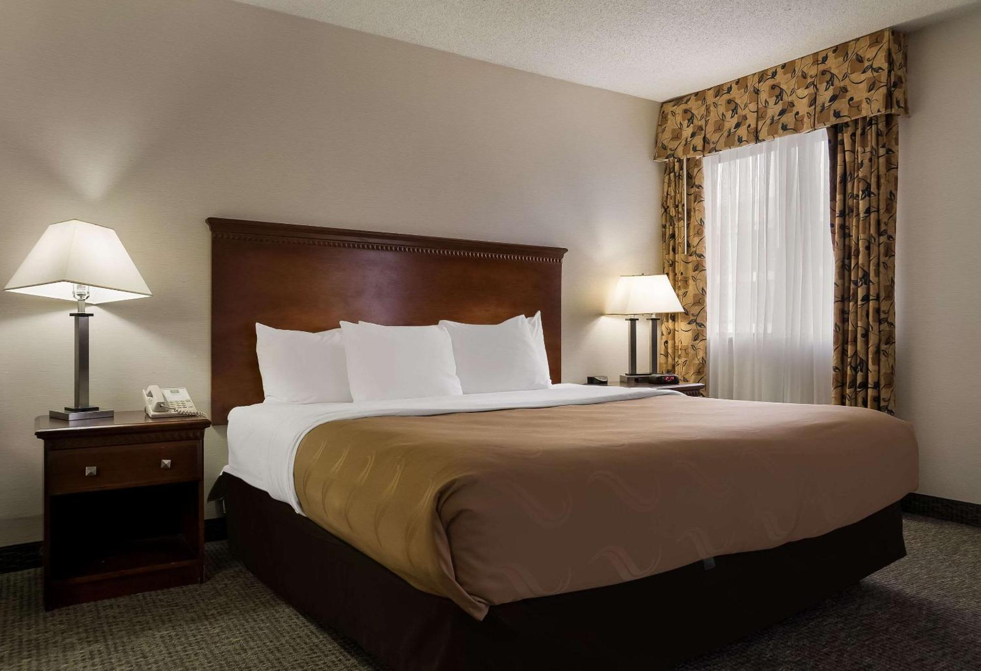 Quality Inn Grand Blanc - Flint South Экстерьер фото