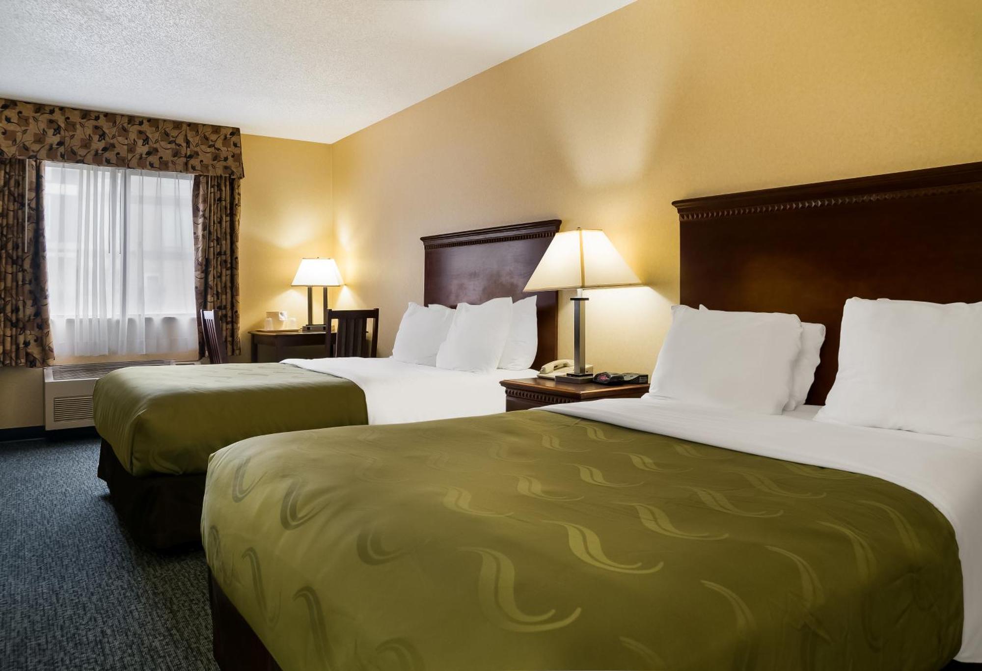 Quality Inn Grand Blanc - Flint South Экстерьер фото