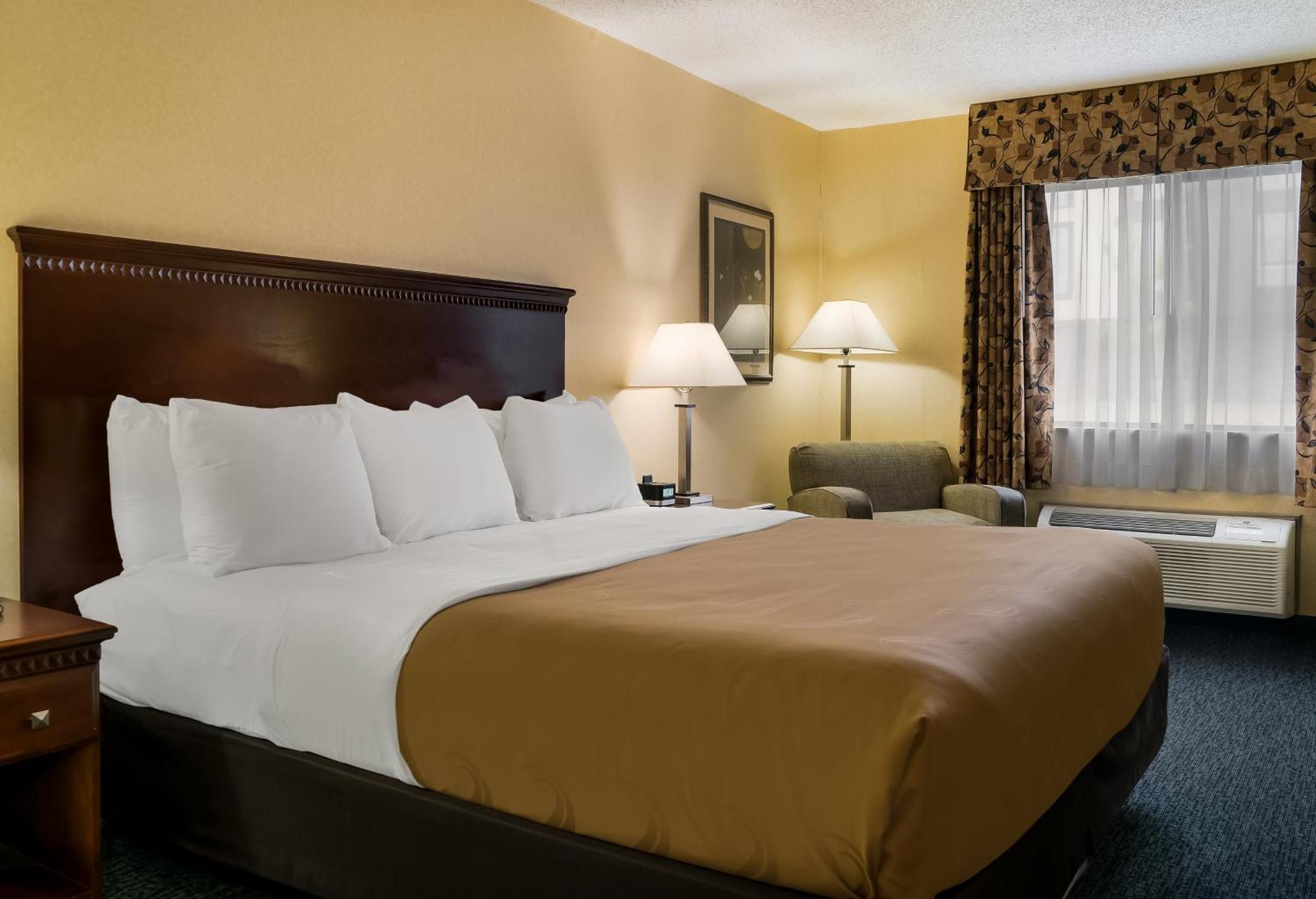 Quality Inn Grand Blanc - Flint South Экстерьер фото