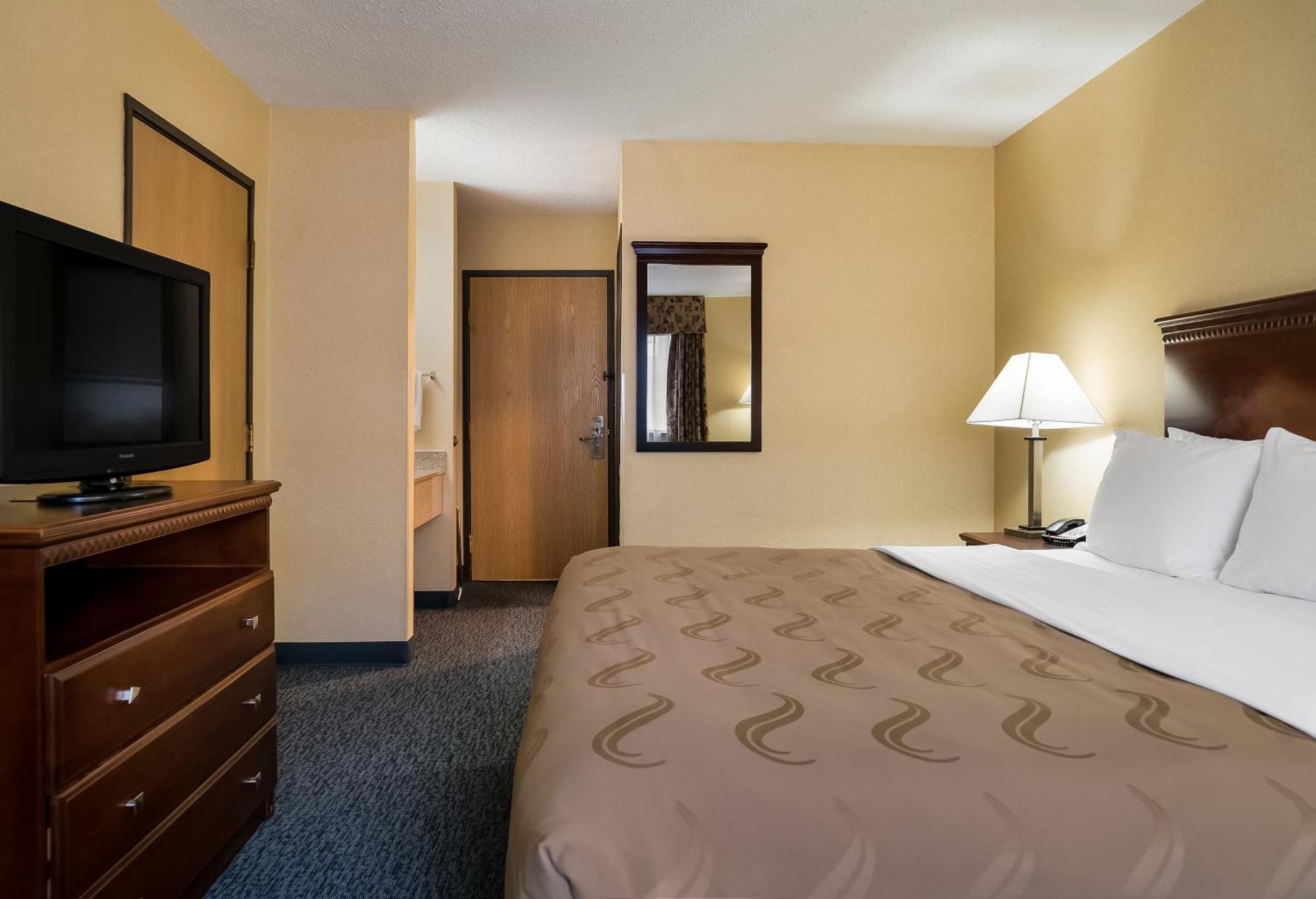 Quality Inn Grand Blanc - Flint South Экстерьер фото